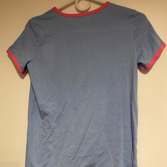 Vineyard Vines blue and pink short sleeve - Picture 3 of 3